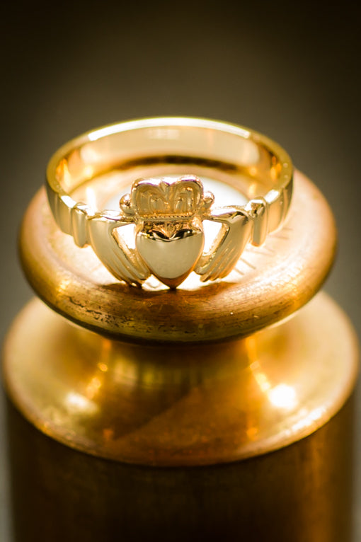 Men's Traditional Claddagh Ring