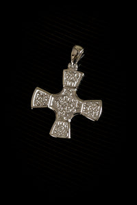 Silver celtic cross pendant