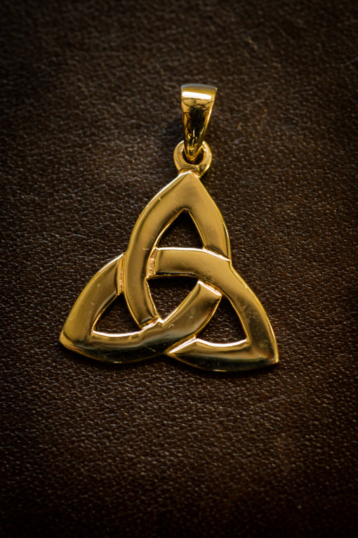 gold trinity knot pendant