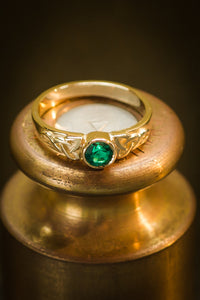 emerald & gold celtic ring