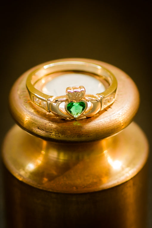 emerald & diamond claddagh heart ring