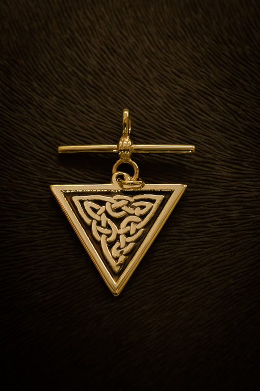 Gold Celtic Trefoil Necklace w/ CZ Swarovski Crystals | USA Kilts
